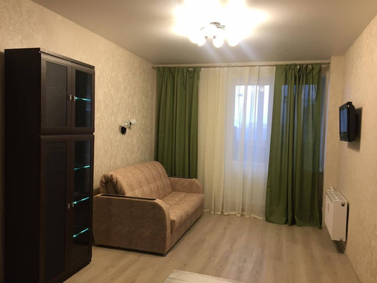 Купить --комнатную квартиру