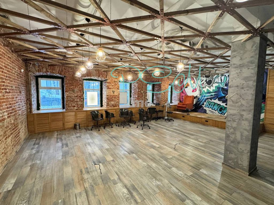 Снять  помещение свободного назначения