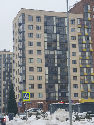 Купить --комнатную квартиру