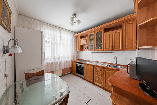 Купить 4-комнатную квартиру