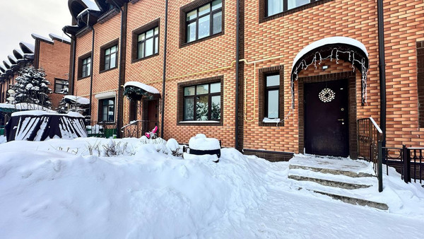 Купить 4-комнатную квартиру