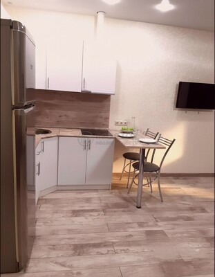 Купить --комнатную квартиру