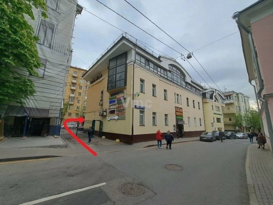 Снять  помещение свободного назначения