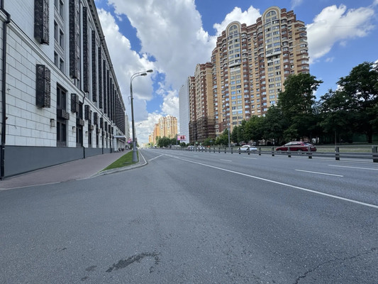 Купить  помещение свободного назначения