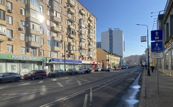 Снять  помещение свободного назначения