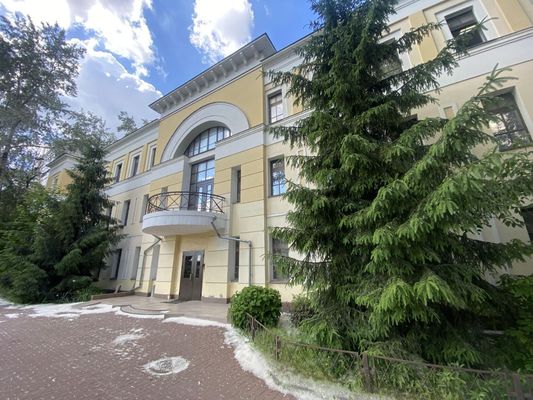 Купить  помещение свободного назначения